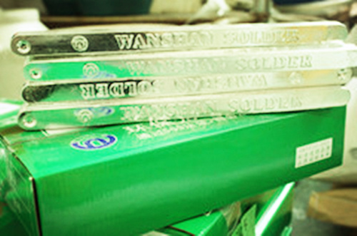 皂市鎮(zhèn)電子行業(yè)的發(fā)展，為電子行業(yè)不同客戶群體，無鉛焊錫條的焊接要求和適應(yīng)多種作業(yè)  的 焊接要求